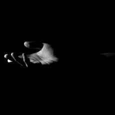 Photo by Akira Hojo
